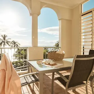 Sea Change Beachfront 5* Trinity Beach
