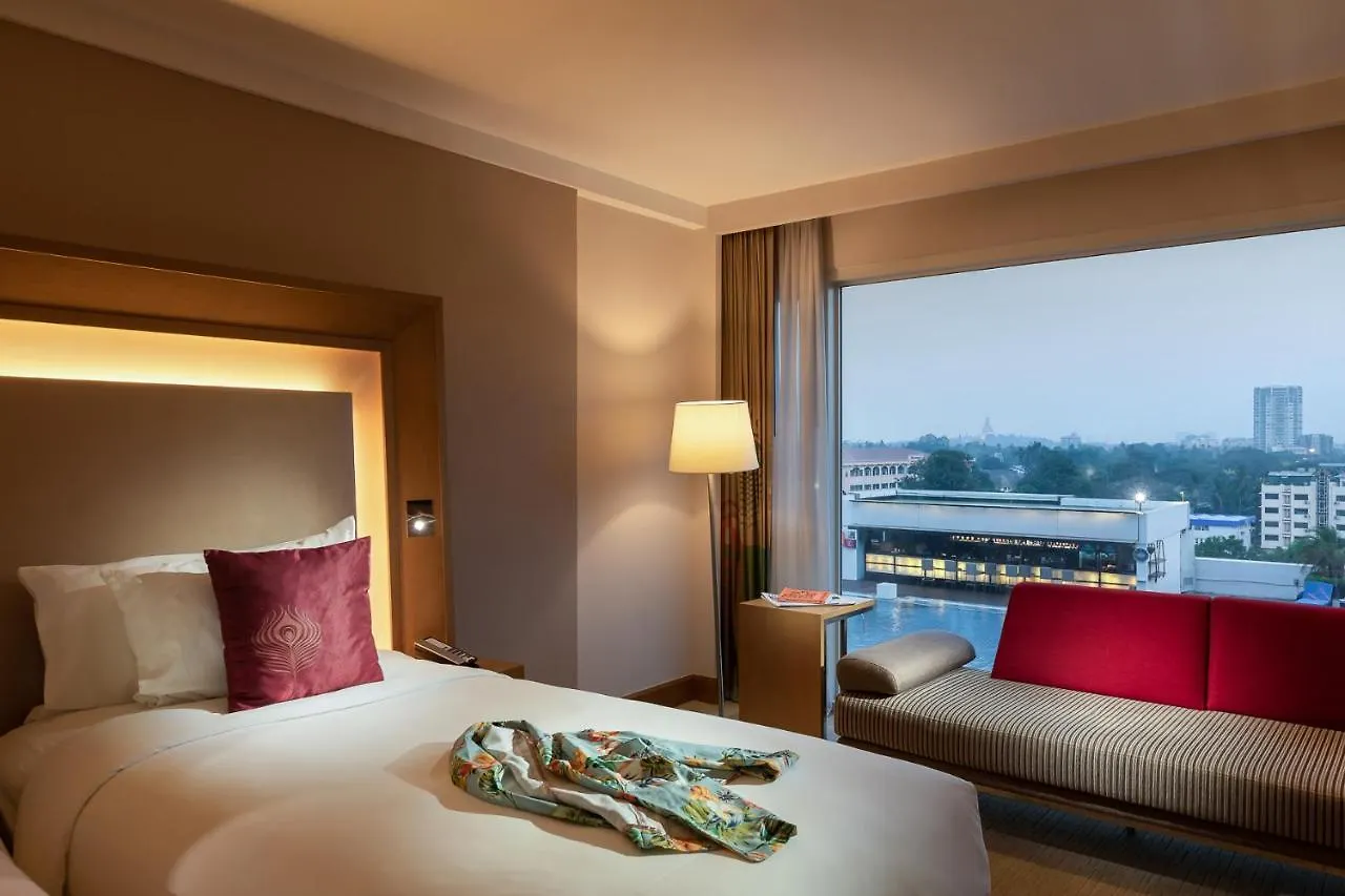 Novotel Yangon Max