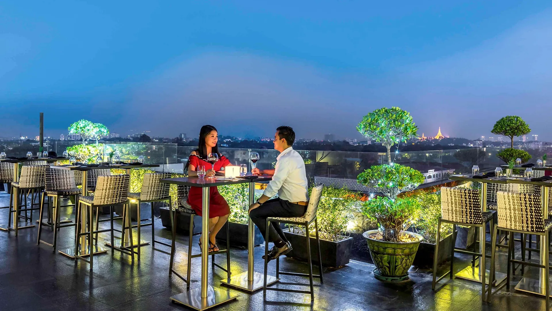 Novotel Yangon Max 5*,